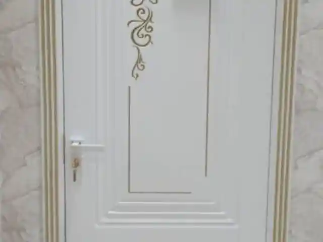 Дверь Эмаль, Душанбе
