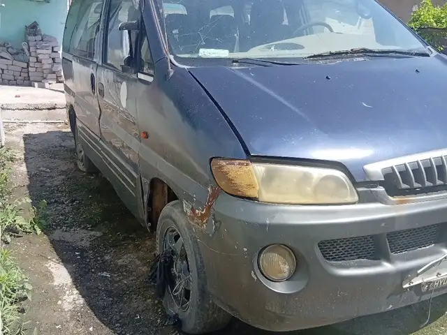 Микроавтобус Hyunday Starex, 2000, Душанбе