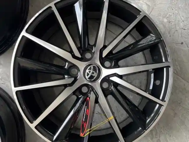 Диски R18 от Toyota, Душанбе