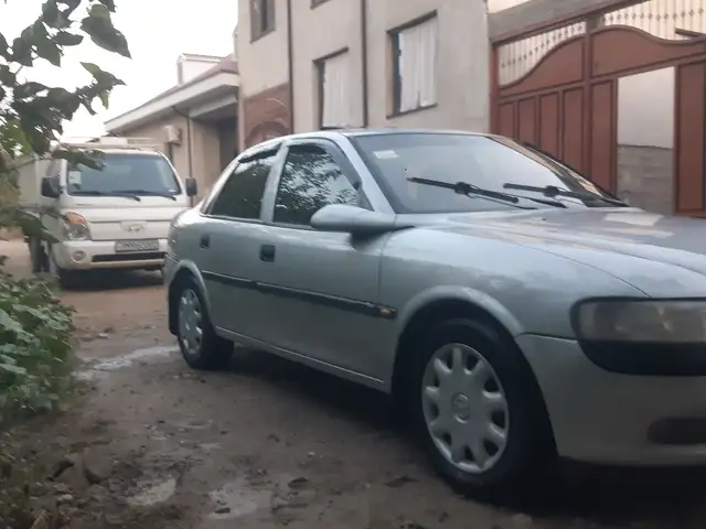 Opel Vectra B