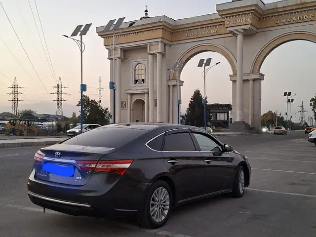 Toyota Avalon