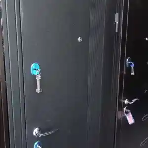 Дверь, Душанбе