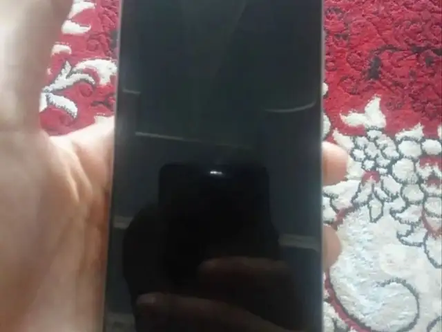Samsung Galaxy note 20, Бобоҷон Ғафуров