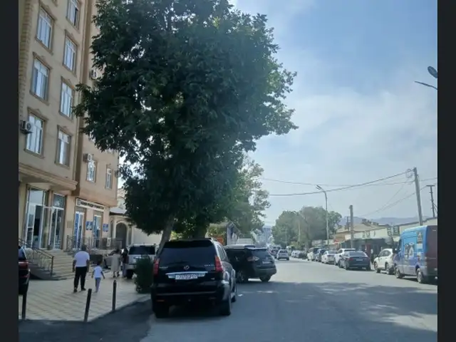 2-комн. квартира, 3 этаж, 54м², Панчшанбе бозор, Хуҷанд