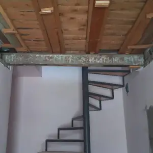Зинапояи оханин, Худжанд
