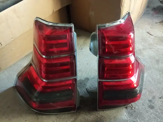 Задние стоп фары от Toyota Land Cruiser Prado, Душанбе