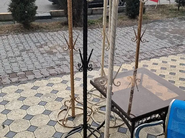 Напольные вешалки, Душанбе