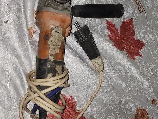 Болгарка на запчасти, Худжанд