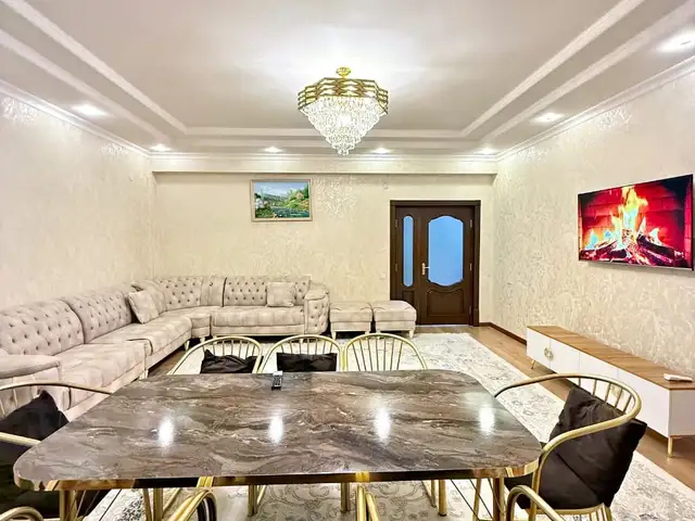 3-комн. квартира, 1 этаж, 81 м², 19 мкр, Худжанд - 5