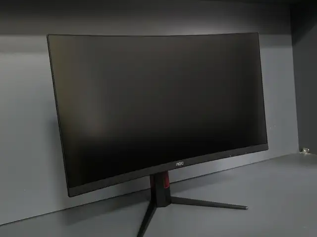 Монитор AOC 27 300Hz, Душанбе
