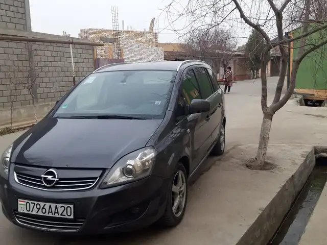 Opel Zafira