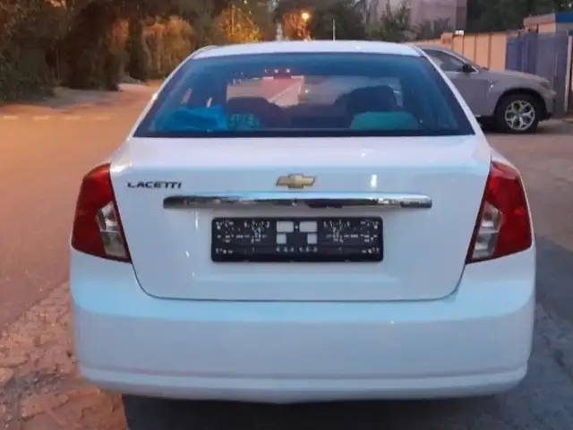 Daewoo Lacetti