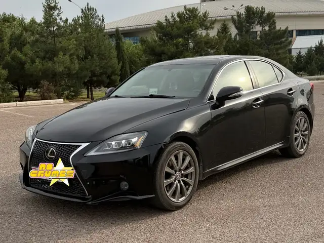 Lexus IS series