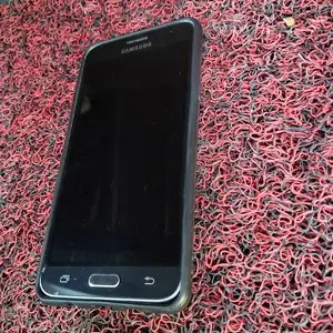 Samsung Galaxy J3, Душанбе