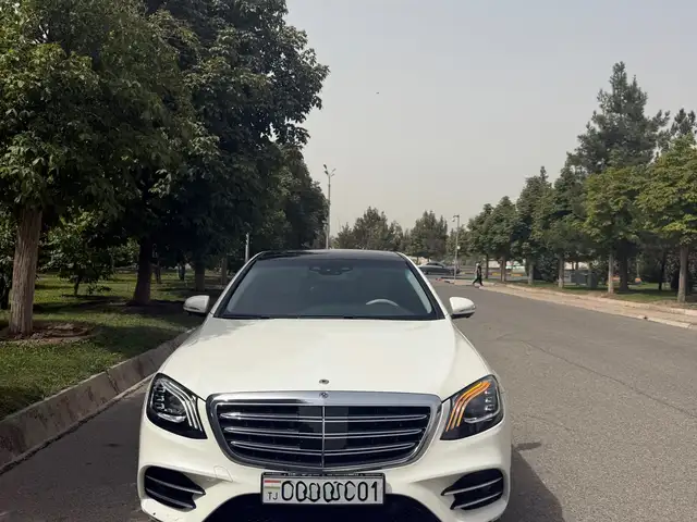 Mercedes-Benz S class