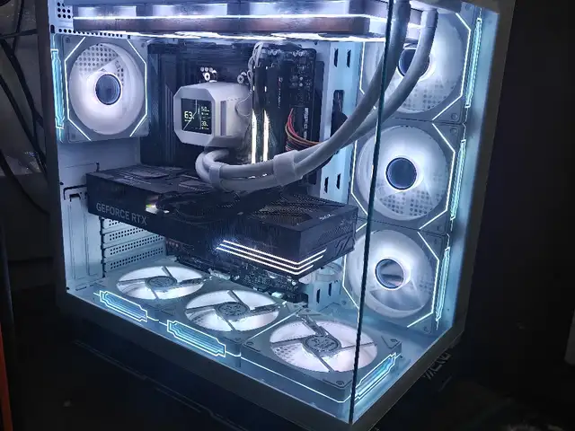 Системный блок AMD Ryzen 7 7800X3D 32GB/ Gpu 12GB, Душанбе