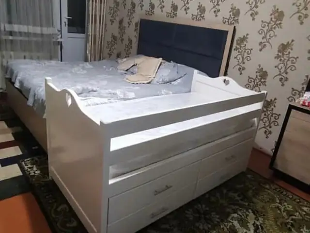 Колыбель, Душанбе