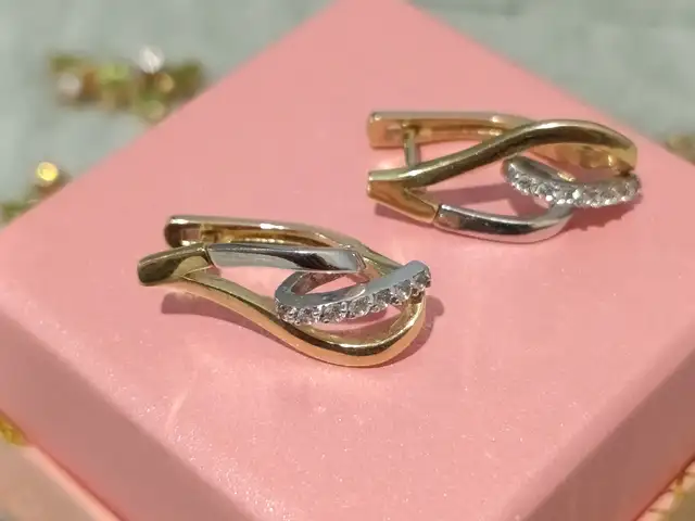 Золотые серьги 585, Худжанд