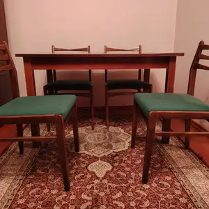 Столы и стулья, Душанбе