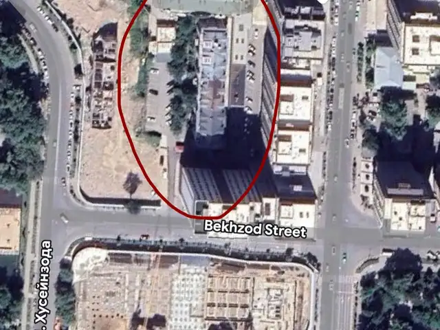 3-комн. квартира, 1 этаж, 118м², ул. Мирзо Турсунзода, Душанбе