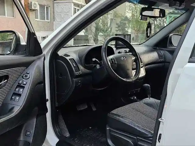 Аренда авто Hyundai Avante, 2010, Худжанд - 3