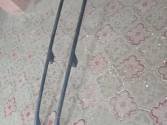 Дуги от Опель, Худжанд