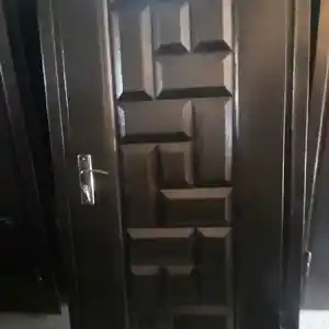 Железная дверь, Душанбе