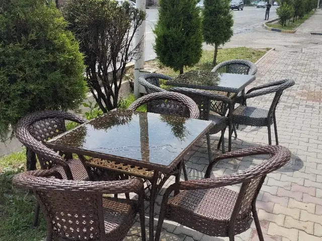 Стол ва стули плетённые, Душанбе