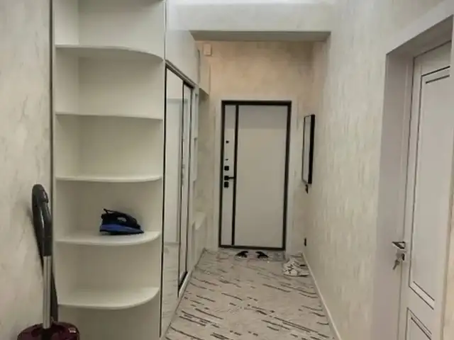 3-комн. квартира, 1 этаж, 84м², 19, Худжанд