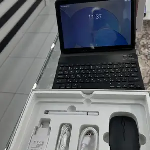 Планшет OZCT 17Max 16/512gb 2sim, Душанбе