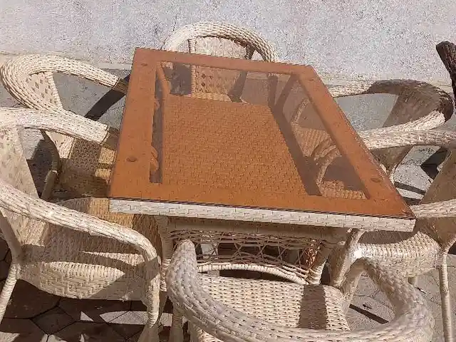 Стол со стульями, Душанбе