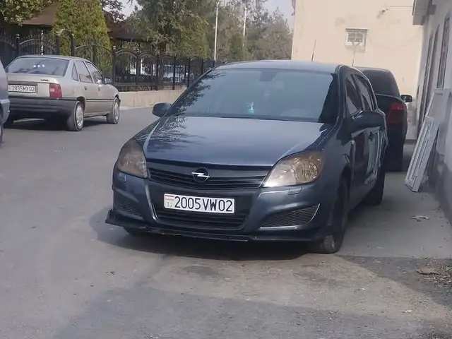 Opel Astra H