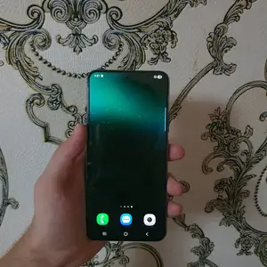 Samsung Galaxy S22+, Хуҷанд