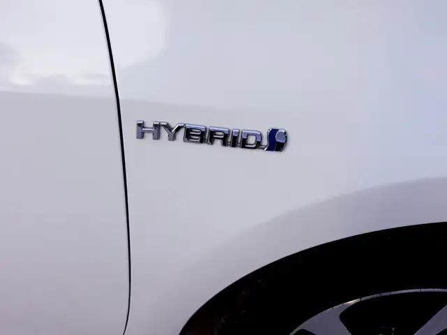 Toyota Corolla, 2018, Душанбе - 11