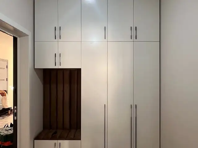 Шкаф для прихожей, Душанбе