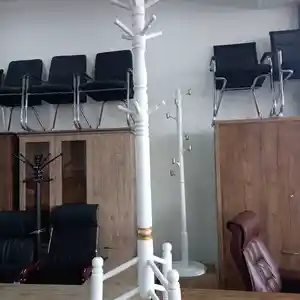 Вешалка, Душанбе