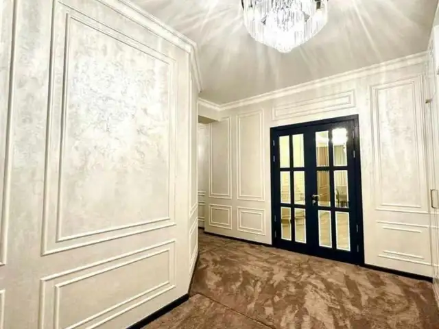 2-комн. квартира, 11 этаж, 110м², Дом печать пайкар, Душанбе