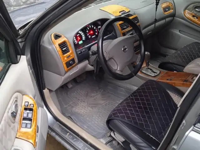 Nissan Maxima