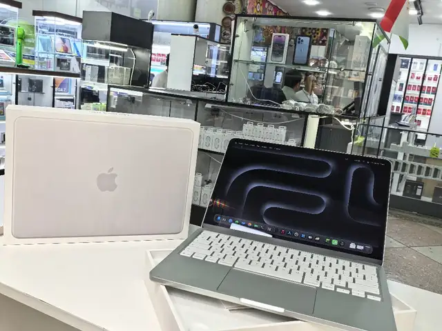 Ноутбук MacBook NEO 8/512GB, Душанбе - 5