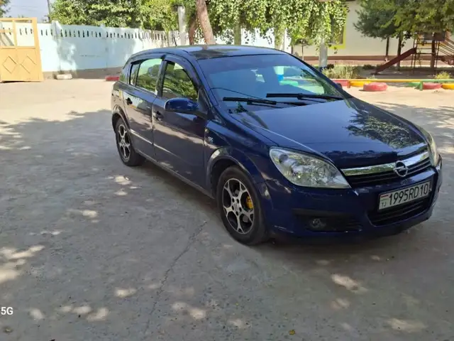 Opel Astra H
