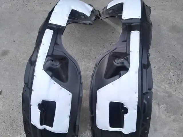 Подкрильник передний от Toyota Camry 3, Душанбе