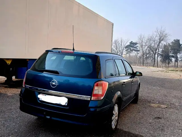 Opel Astra H