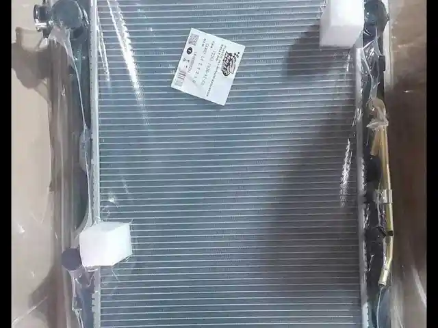 Радиатор водяной Taiwan на Toyota Camry 2, Душанбе