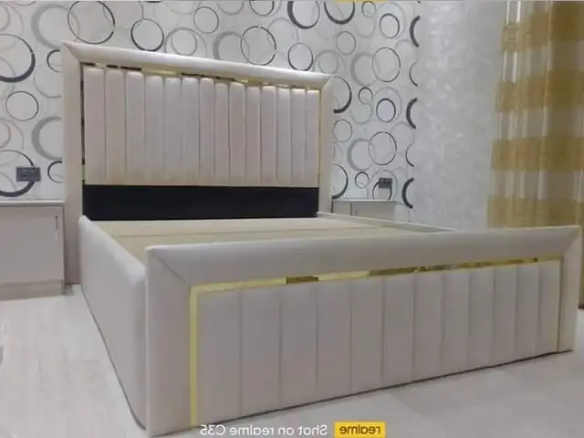 Кровать двуспальная, Душанбе