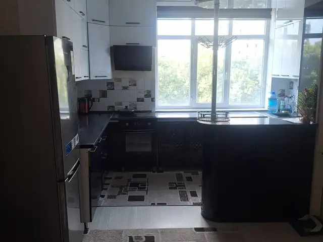 2-комн. квартира, 7 этаж, 84м², Шохмансур Садбарг дом Активбанк, Душанбе