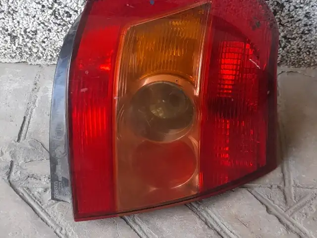 Задний фонарь для Toyota Carolla хетчбек, Худжанд