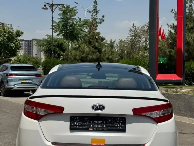 Kia K5, 2012, Душанбе - 4