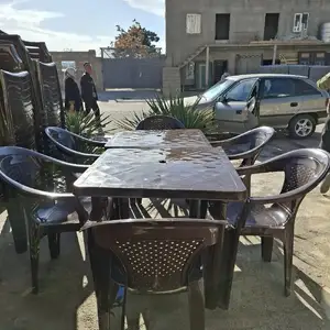 Стол и стулья, Душанбе