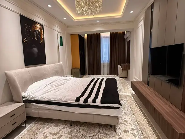 3-комн. квартира, 16 этаж, 138 м², Шохмансур, Душанбе