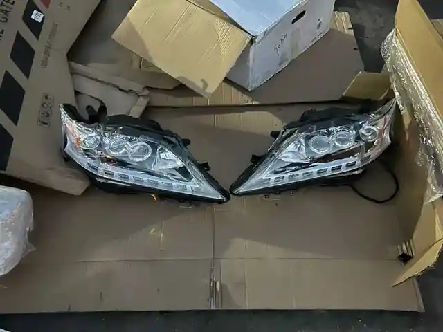 Фары от Lexus, Душанбе